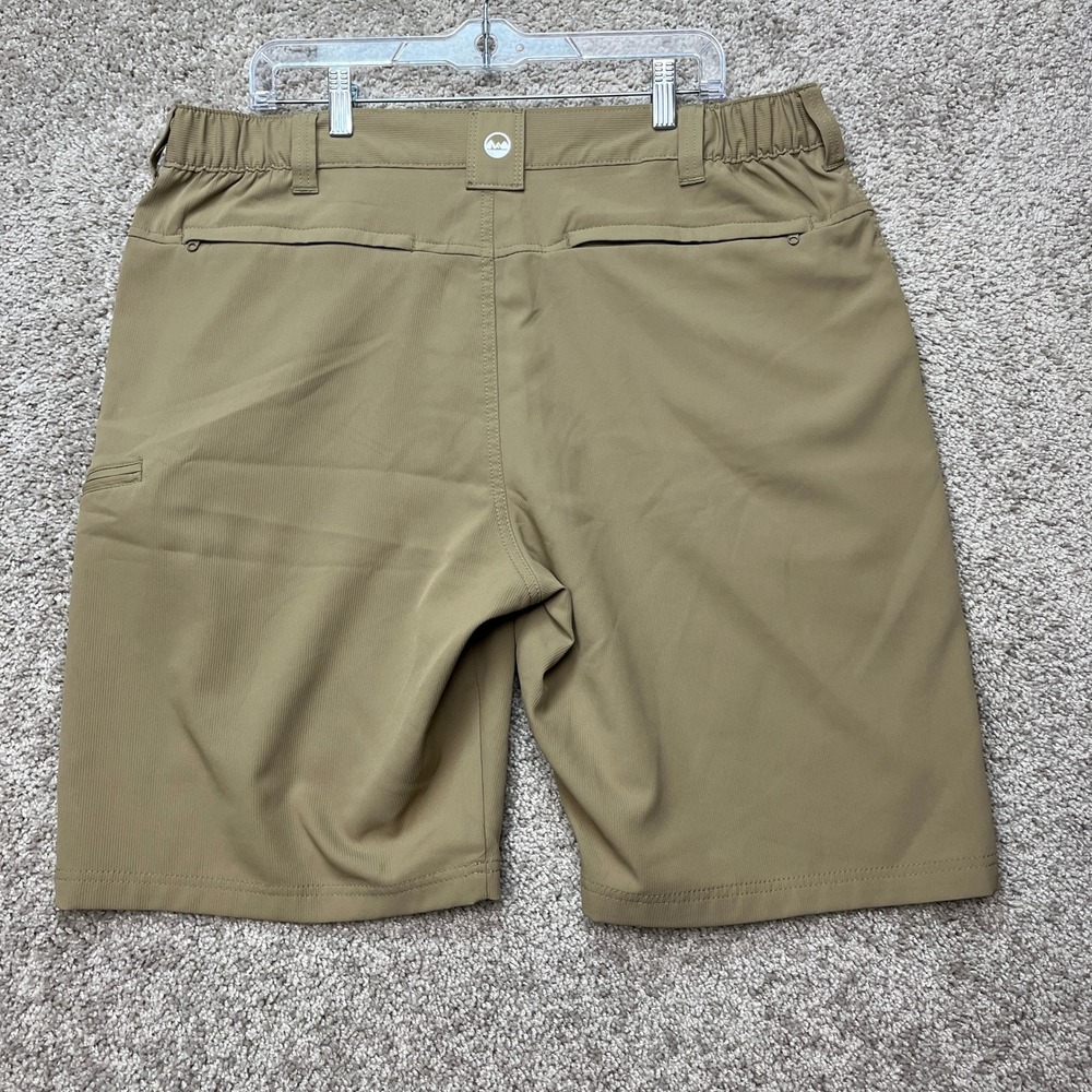 Wrangler Shorts Mens 40 Khaki Tan Cargo Elastic Waist Flat Front Hiking Outdoor - Picture 2 of 9